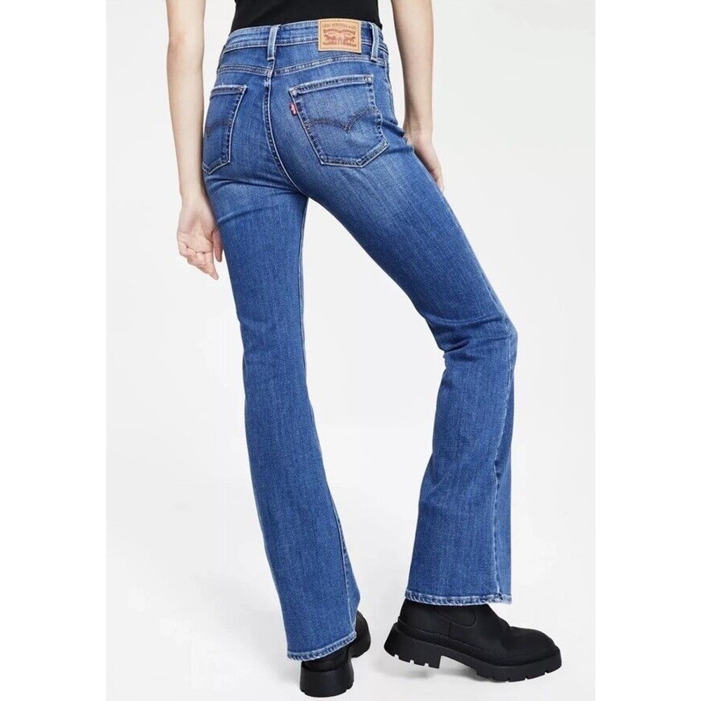LEVIS 726 Jeans Sz 32/28 Flare High Rise Med Wash Denim Stretch High Waist​​​​ - Picture 2 of 12
